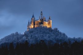 Lais Puzzle - Ansicht der Burg Hohenzollern im Winter, Land Banden, Württemberg, Deutschland - 2.000 Teile