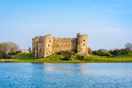 Lais Puzzle - Ruinen von Carew Castle, Pembrokeshire, Wales - 2.000 Teile