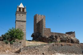 Lais Puzzle - Schloss von Mogadouro und Uhrenturm - 2.000 Teile