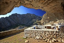 Lais Puzzle - Die "Höhlenkirche" von Panagia Kakaviotissa, Insel Lemnos (Limnos), Nordägäis, Griechenland - 2.000 Teile