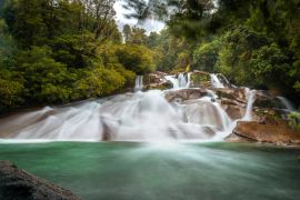 Lais Puzzle - Wasserfall Toboganes in Cochamó, Chile - 2.000 Teile