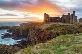 Lais Puzzle - Slains Castle im Sonnenuntergang, Schottland - 2.000 Teile