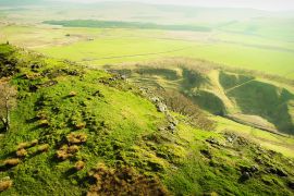 Lais Puzzle - Luftbild über Loudoun Hill in East Ayrshire, Schottland. Hier fand die Schlacht von Loudoun Hill zwischen einer schottischen Streitmacht unter Führung von Robert the Bruce und den Engländern statt - 2.000 Teile