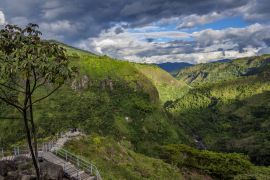Lais Puzzle - Tal des Magdalena-Flusses, San Agustin, Departamento Huila, Kolumbien - 2.000 Teile