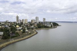 Lais Puzzle - Panoramablick auf die Stadt Posadas. Missionen. Argentinien - 2.000 Teile