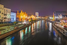 Lais Puzzle - Der Fluss und die Altstadt von Bydgoszcz, Polen - 2.000 Teile