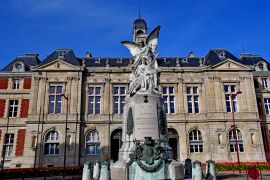 Lais Puzzle - Elbeuf, Frankreich: Stadthalle - 2.000 Teile