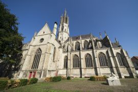 Lais Puzzle - Kirche Sint Willibrordusbasiliek in Hulst, Die Niederlande - 2.000 Teile