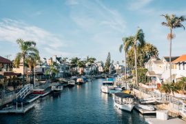 Lais Puzzle - Kanal mit Booten, Naples, Long Beach, Kalifornien - 2.000 Teile