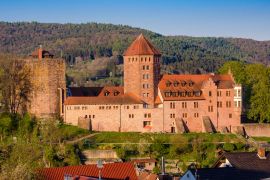 Lais Puzzle - Burg Rieneck über dem Sinntal im Spessart, Bayern - 2.000 Teile