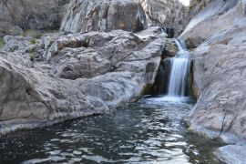Lais Puzzle - Olaen-Wasserfall, La Falda, Cordoba, Argentinien - 2.000 Teile