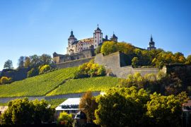 Lais Puzzle - Würzburg, Ansicht mit Weinbergen und Schloss - 2.000 Teile