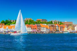 Lais Puzzle - Blick auf die Stadt Flensburg, Deutschland. - 2.000 Teile