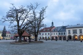 Lais Puzzle - Krosno ist eine polnische Stadt genannt Klein-Krakau - 2.000 Teile