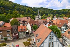 Lais Puzzle - Alte Stadt Eppstein, Deutschland. Ansicht von oben - 2.000 Teile