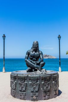 Lais Puzzle - Wasserfrant Statue Tayrona Mann von Santa Marta Magdalena in Kolumbien Südamerika - 2.000 Teile