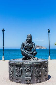 Lais Puzzle - Wasserfrant Statue Tayrona Mann von Santa Marta Magdalena in Kolumbien Südamerika - 2.000 Teile