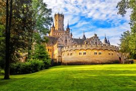 Lais Puzzle - Ansicht von Schloss Marienburg, Niedersachsen, Deutschland. - 2.000 Teile