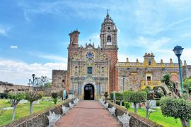 Lais Puzzle - San Francisco Acatepec - eine Kirche in Cholula, Puebla, Mexiko - 2.000 Teile