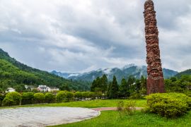 Lais Puzzle - Jinggangshan Märtyrer-Gedenkfriedhof, Jiangxi, China - 2.000 Teile