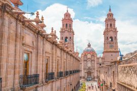 Lais Puzzle - Schöne koloniale Kathedrale von Morelia in Michoacan, Mexiko - 2.000 Teile