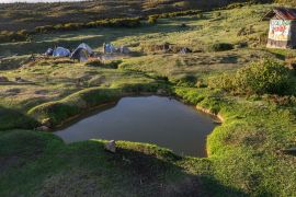 Lais Puzzle - Tot Springs (Termales de Cañón) in der Nähe des Vulkans Nevado del Tolima im Los Nevados National Park, Kolumbien - 2.000 Teile