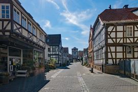 Lais Puzzle - Altstadt von Dreieichenhain, Dreieich, Hessen, Deutschland - 2.000 Teile