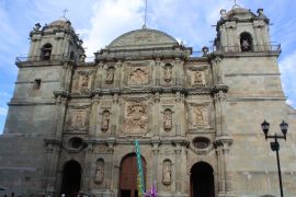 Lais Puzzle - Kathedrale von Oaxaca de Juárez, Mexiko - 2.000 Teile