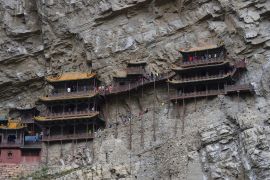 Lais Puzzle - Xuan Kong Si, oder Hängender Tempel, Beiyue Hengshan Berg, China - 2.000 Teile