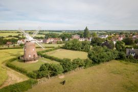 Lais Puzzle - Thaxted Windmill und Dorf, Essex, England - 2.000 Teile