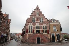 Lais Puzzle - Alte historische Gebäude wie Kirchen und Rathaus der Stadt Oudewater, Niederlande - 2.000 Teile