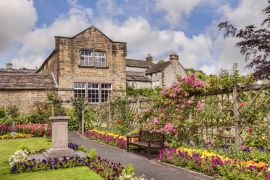 Lais Puzzle - Bath Gardens, Bakewell, Derbyshire, England - 2.000 Teile