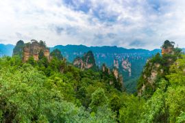 Lais Puzzle - Wulingyuan-Sehenswürdigkeitsgebiet, Zhangjiajie, Hunan, China - 2.000 Teile