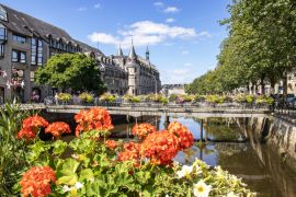 Lais Puzzle - Quimper. Sur les bords de l'Odet en centre ville. Finistère. Bretagne, Frankreich - 2.000 Teile