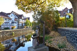 Lais Puzzle - Schrittsteine über die Lauter in Lauterbach (Hessen) - 2.000 Teile