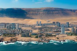 Lais Puzzle - Luftaufnahme von Iquique, einem nördlichen Hafen in der Atacama-Wüste in Chile - 2.000 Teile