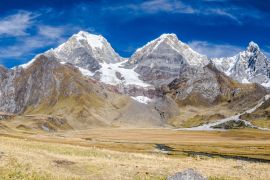 Lais Puzzle - Wandern auf der alpinen Route in der Cordillera Huayhuash: abgelegen, wild und ehrfurchtgebietend - 2.000 Teile