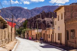 Lais Puzzle - Tilcara Stadt in der Provinz Jujuy - Nordargentinien - 2.000 Teile