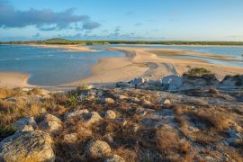 Lais Puzzle - Die Landschaft der Insel East Woody in der Strandstadt Nhulunbuy im Bundesstaat Northern Territory in Australien - 2.000 Teile