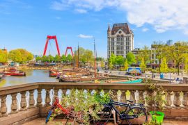 Lais Puzzle - Blick auf den Oude Haven in Rotterdam von einem Balkon aus - 2.000 Teile