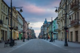 Lais Puzzle - Piotrkowska-Straße in der Stadt Lodz, Lodzkie, Polen - 2.000 Teile