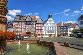 Lais Puzzle - Butzbach, Marktplatz, Altes Rathaus - 2.000 Teile