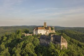 Lais Puzzle - Luftaufnahme der Wartburg in der Nähe der Stadt Eisenach - 2.000 Teile