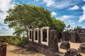Lais Puzzle - Ruinen eines historischen Gebäudes, Sí£o Pedro de Alcantara, Maranhao, Brasilien - 2.000 Teile