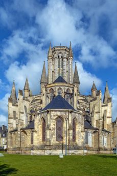 Lais Puzzle - Kathedrale von Coutances, Frankreich - 2.000 Teile
