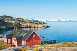 Lais Puzzle - Bunte Häuser am Ufer des Atlantischen Ozeans in Ilulissat, Westgrönland - 2.000 Teile