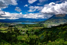 Lais Puzzle - Ecuador - Lago San Pablo - Cotacatchi & Imbabura - 2.000 Teile