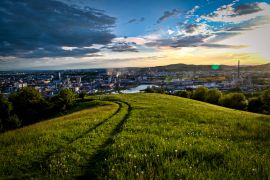 Lais Puzzle - Blick über Linz in Oberösterreich - 2.000 Teile