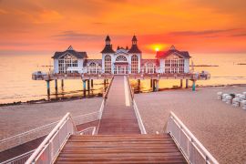 Lais Puzzle - Blick auf den Sellin-Kai bei Sonnenaufgang, Ostsee, Deutschland - 2.000 Teile