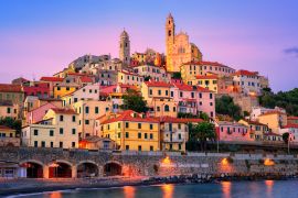 Lais Puzzle - Cervo an der Mittelmeerküste von Ligurien, Italien - 2.000 Teile